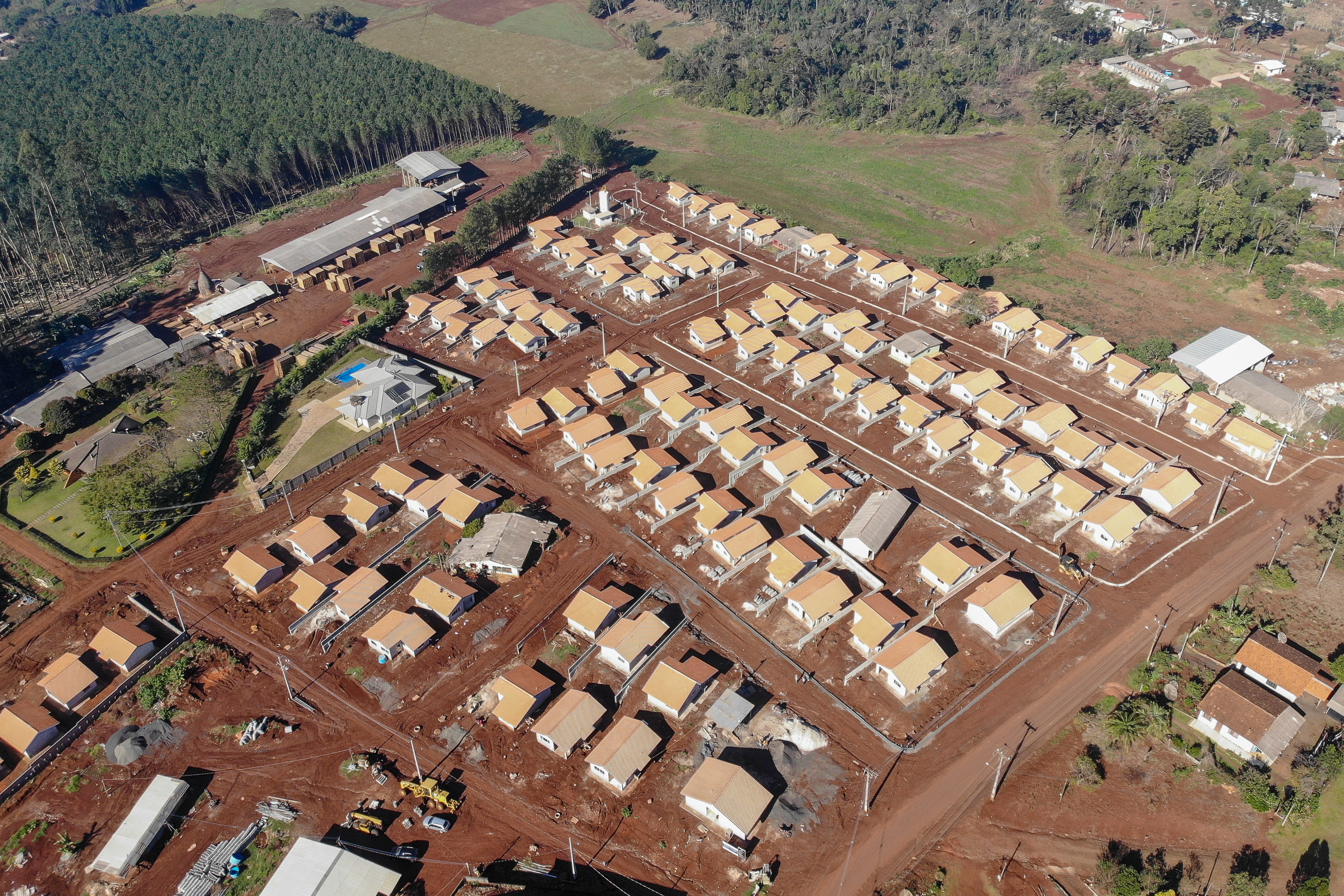 Novas casas e regularização transformam a vida de famílias em Cantagalo
. Foto:Gilson Abreu/AEN