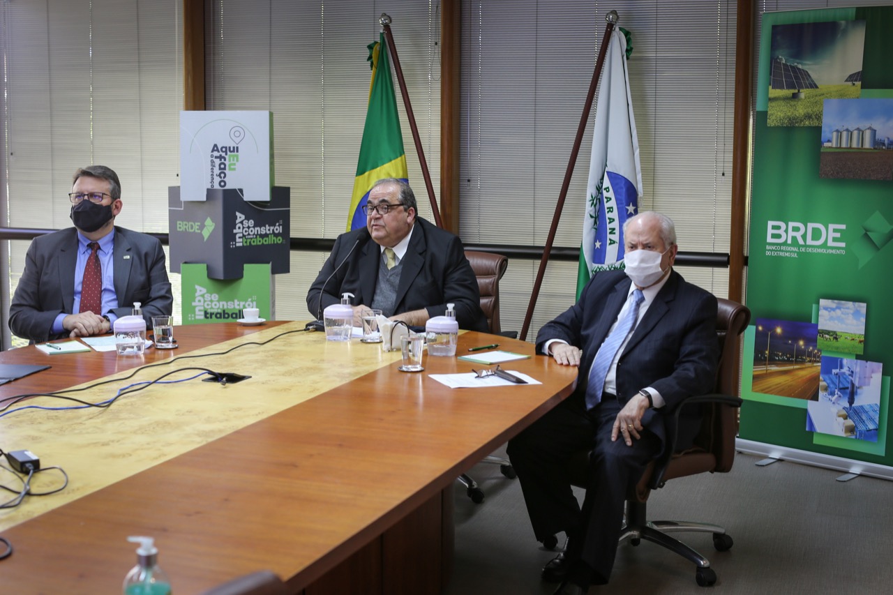 Em parceria inédita, BRDE assegura linha de crédito de R$ 392 milhõesFoto:BRDE