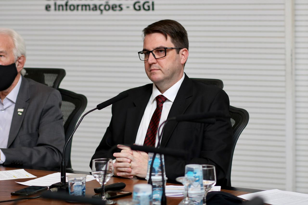 O Governo do Estado é o articulador de uma iniciativa tocada pelo Senac para contratação de jovens aprendizes para empresas de base tecnológica ou interessadas em inovação. O lançamento oficial do programa aconteceu nesta quinta-feira (10), no Palácio Iguaçu, e contou com participação do vice-governador Darci Piana. Foto: Camila Tonett