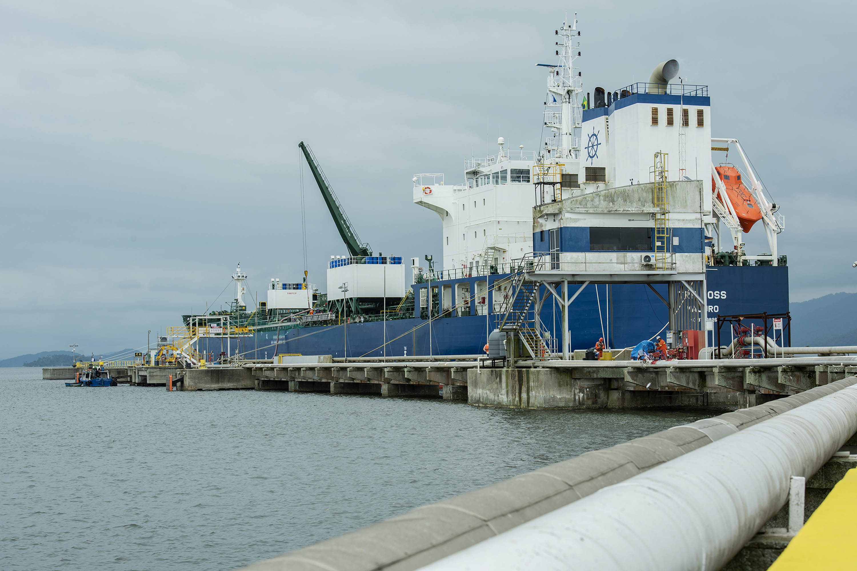 Segue crescente o volume de cargas movimentado pelos portos paranaenses em 2020. Comparando os meses de setembro, deste e do ano passado, o acréscimo registrado passa dos 28%.
