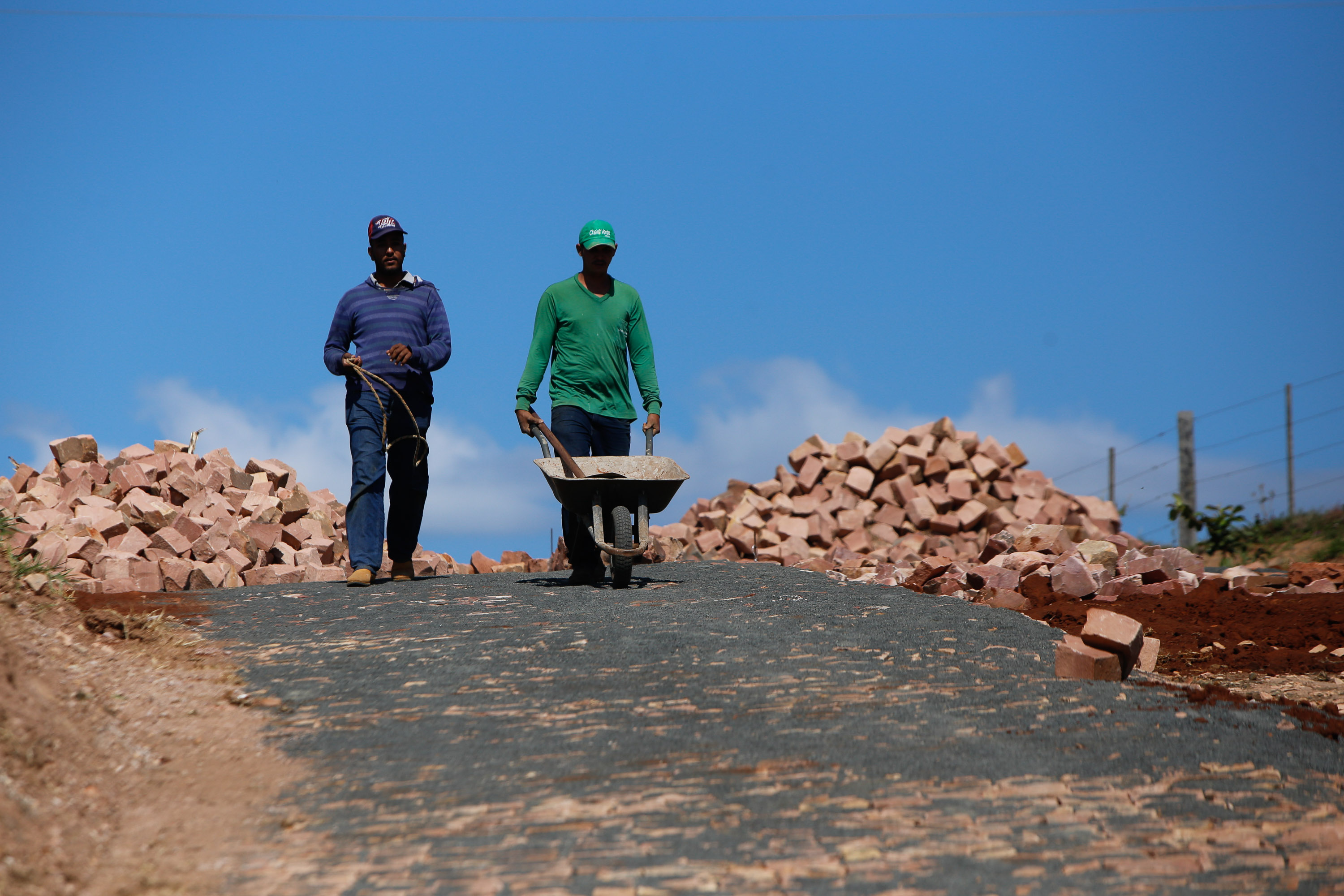 Estradas vão fomentar turismo e agronegócio em Ribeirão Claro.Foto Gilson Abreu/AEN