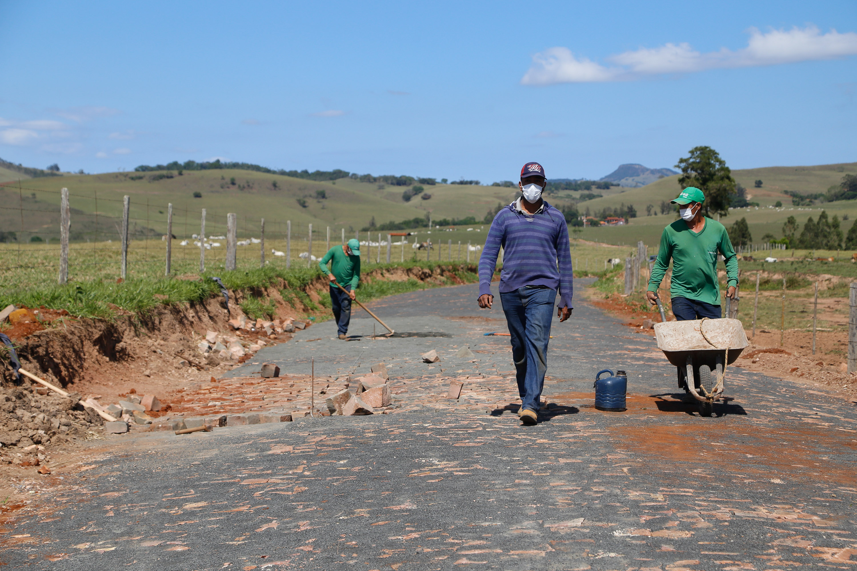 Estradas vão fomentar turismo e agronegócio em Ribeirão Claro.Foto Gilson Abreu/AEN