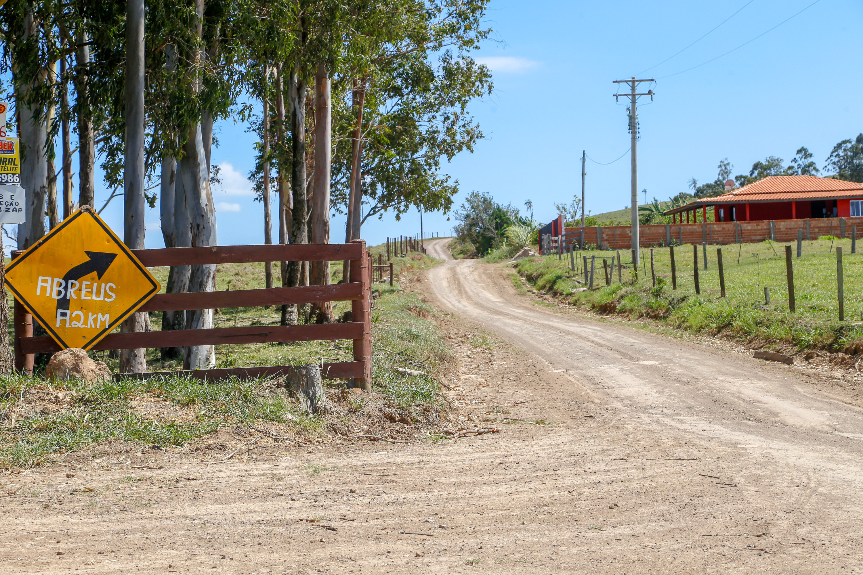 Estradas vão fomentar turismo e agronegócio em Ribeirão Claro.Foto Gilson Abreu/AEN