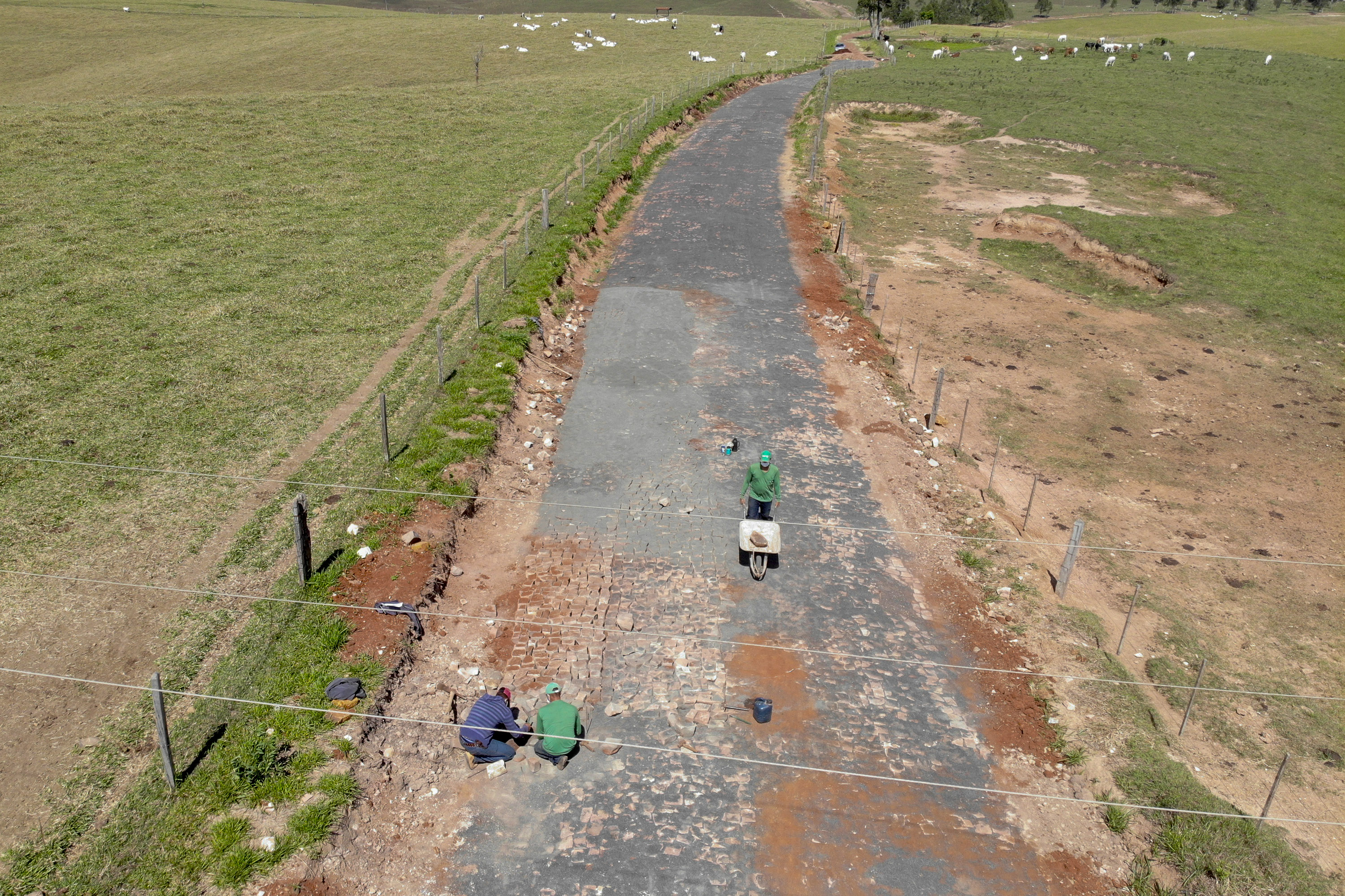 Estradas vão fomentar turismo e agronegócio em Ribeirão Claro.Foto Gilson Abreu/AEN
