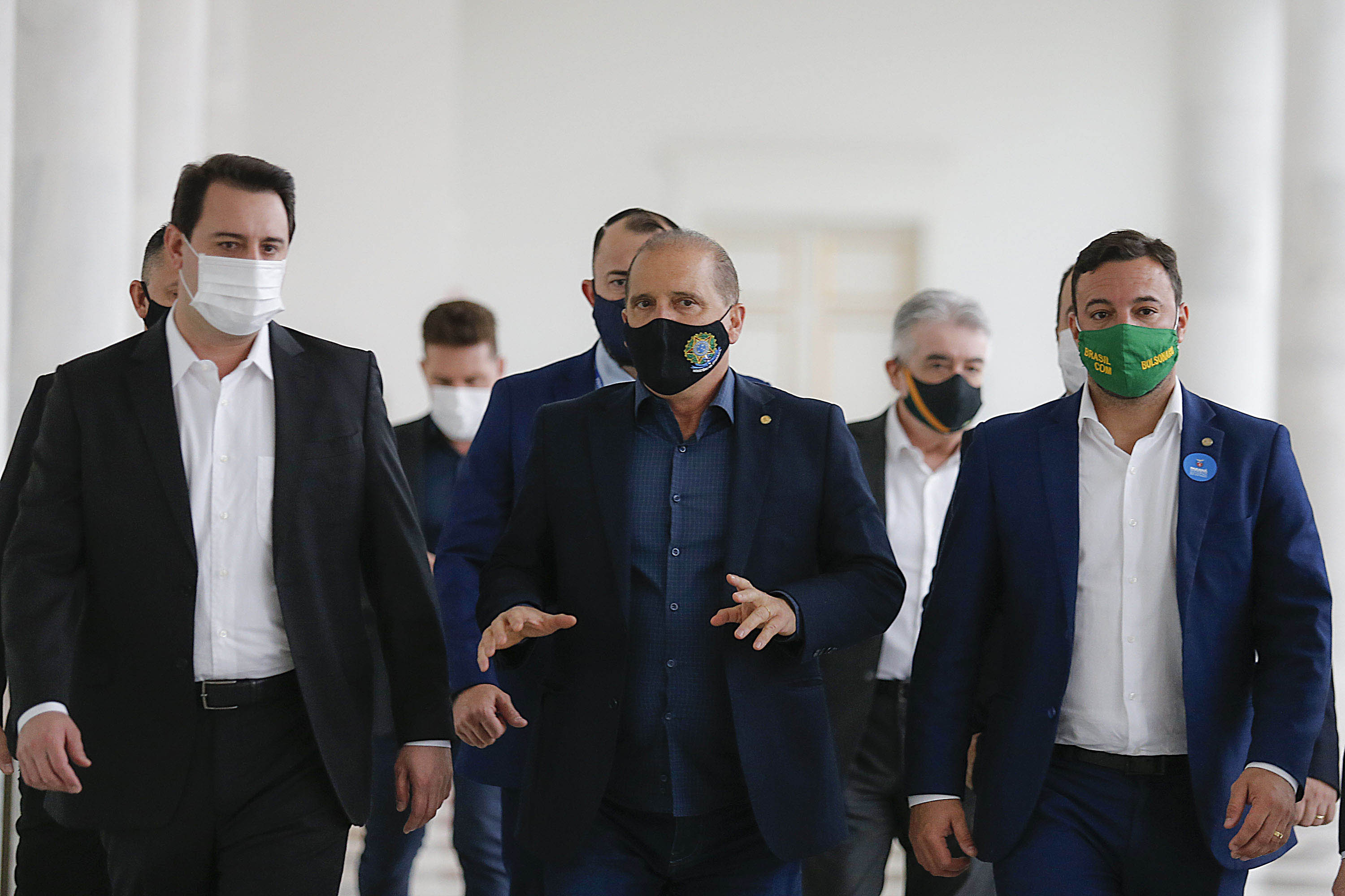 Curitiba-09-10-2020 - O governador Carlos Massa Ratinho Junior e o ministro da Cidadania, Onyx Lorenzoni, anunciam nesta sexta-feira mais um milhão e 800 mil reais para o Programa de Aquisição de Alimentos. A ação beneficia milhares de agricultores familiares locais e pessoas que se encontram em situação de vulnerabilidade social. Dos 399 municípios do Estado, 118 executam o PAA - Foto : Jonathan Campos / AEN