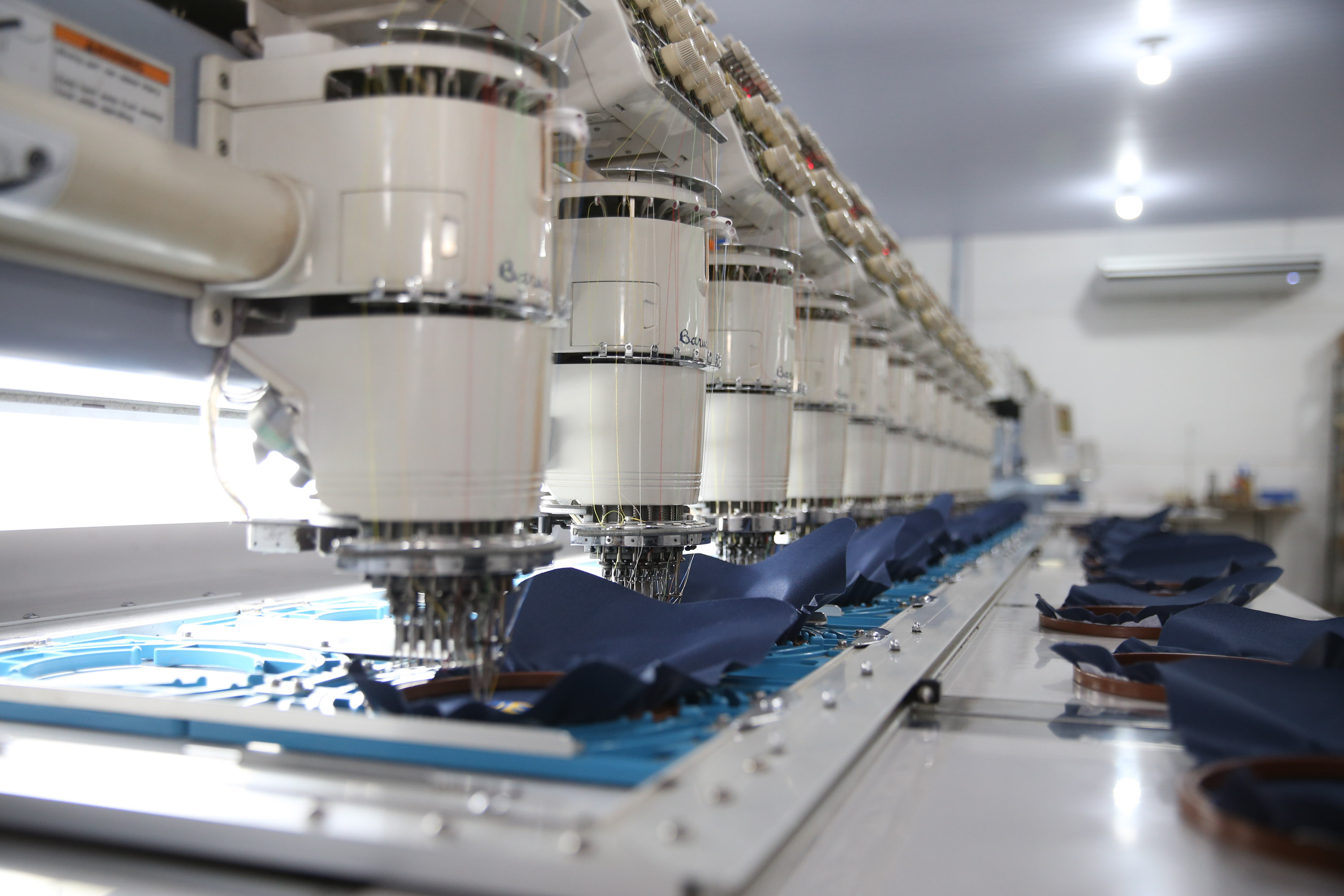 FEITO NO PARANA - Apucarana Capital do Bone. Empresa B2 Brindes.05/10/2020 - Foto: Geraldo Bubniak/AEN