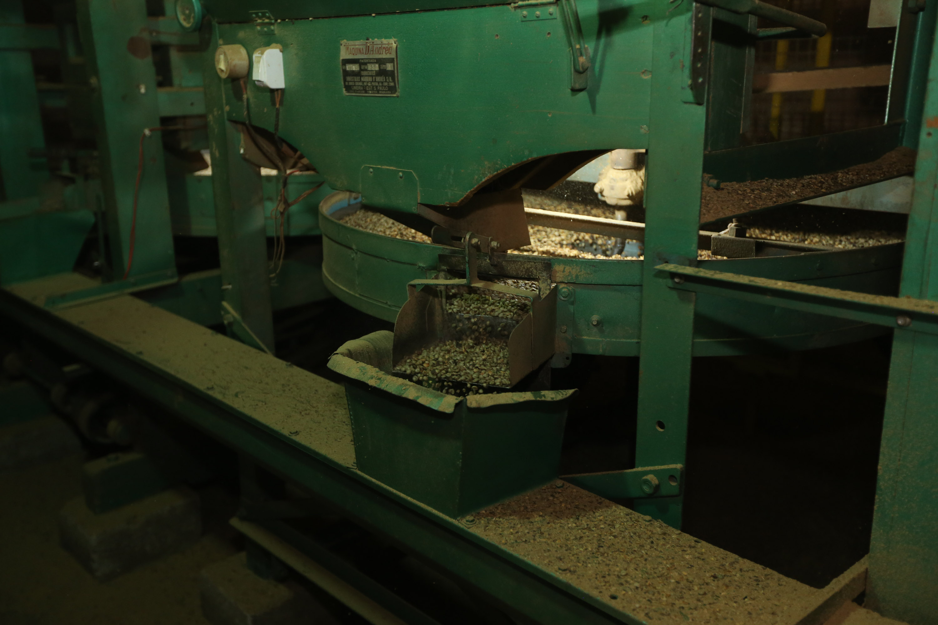 FEITO NO PARANA - Fabrica do Café Bela Esperança da cidade de Mandaguari.06/10/2020 - Foto: Geraldo Bubniak/AEN