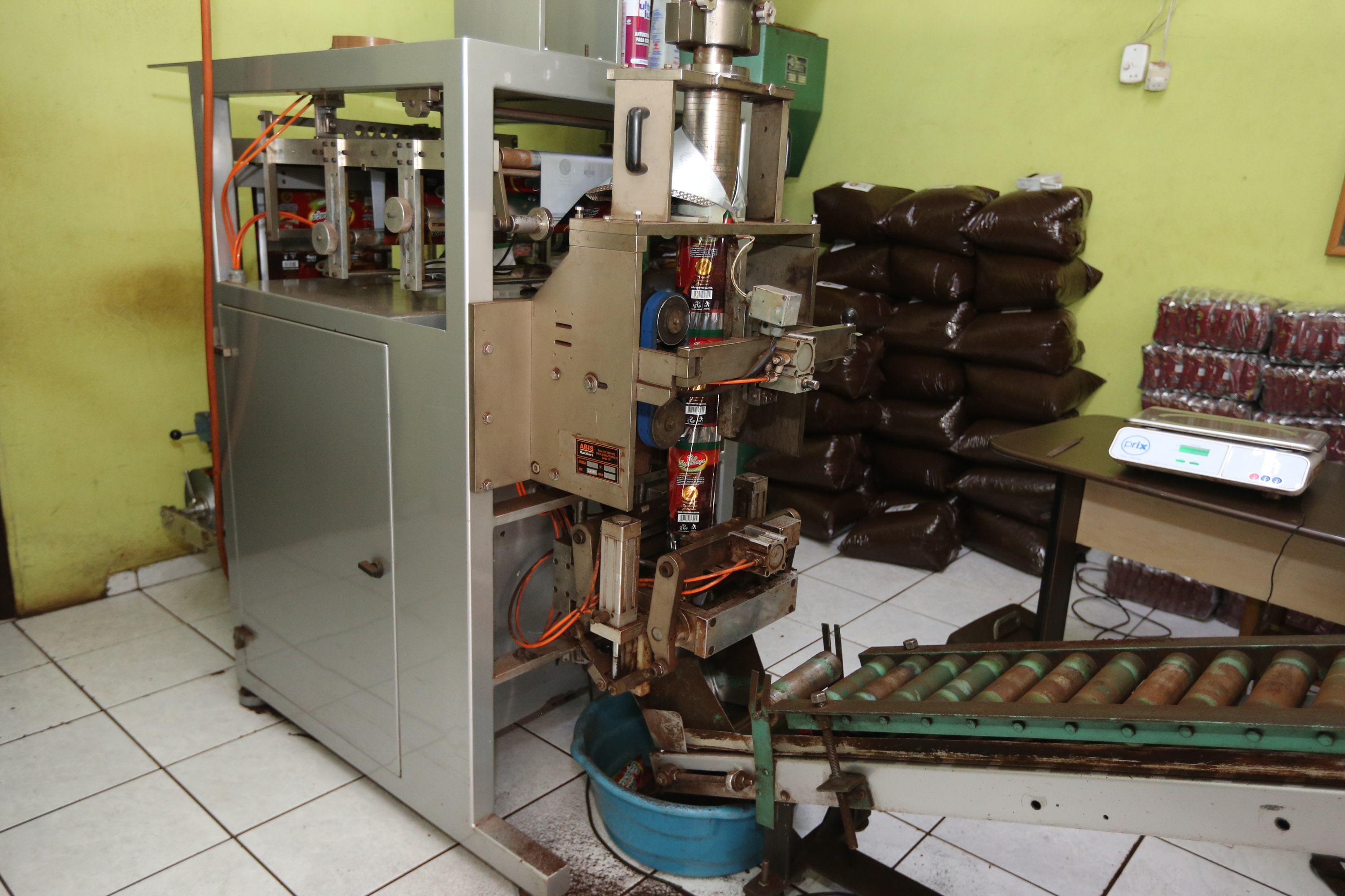 FEITO NO PARANA - Fabrica do Café Bela Esperança da cidade de Mandaguari.06/10/2020 - Foto: Geraldo Bubniak/AEN