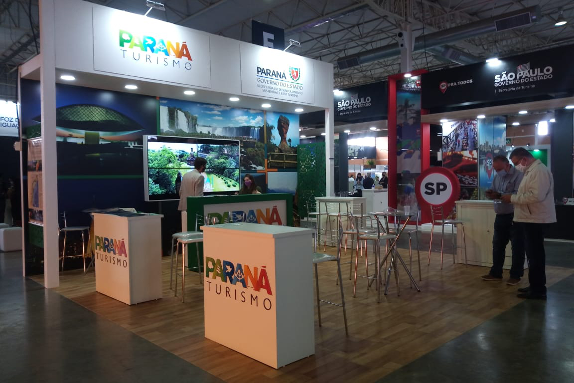Os atrativos turísticos do Paraná foram apresentados na 32ª edição da Festuris – Feira Internacional de Turismo de Gramado, no Rio Grande do Sul (RS). Durante três dias (de 5 a 8), o evento discutiu a retomada do turismo pós-Covid, com representantes de toda a América Latina. Foto: SEDEST/Paraná Turismo