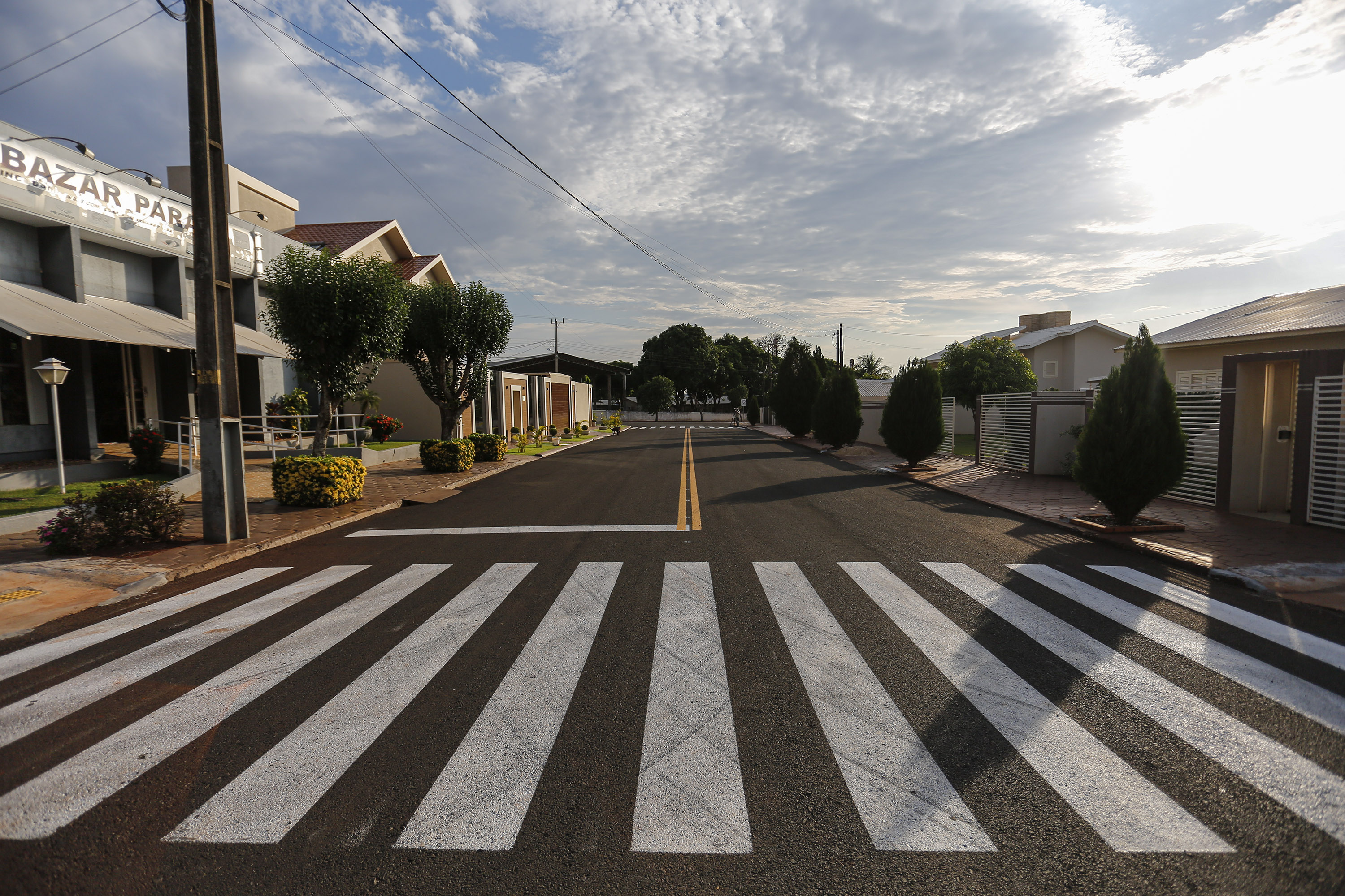 Missal - 21-10-2020 - Pavimentação asfaltica no distrito de Dom Armando em Missal- Foto : Jonathan Campos / AEN