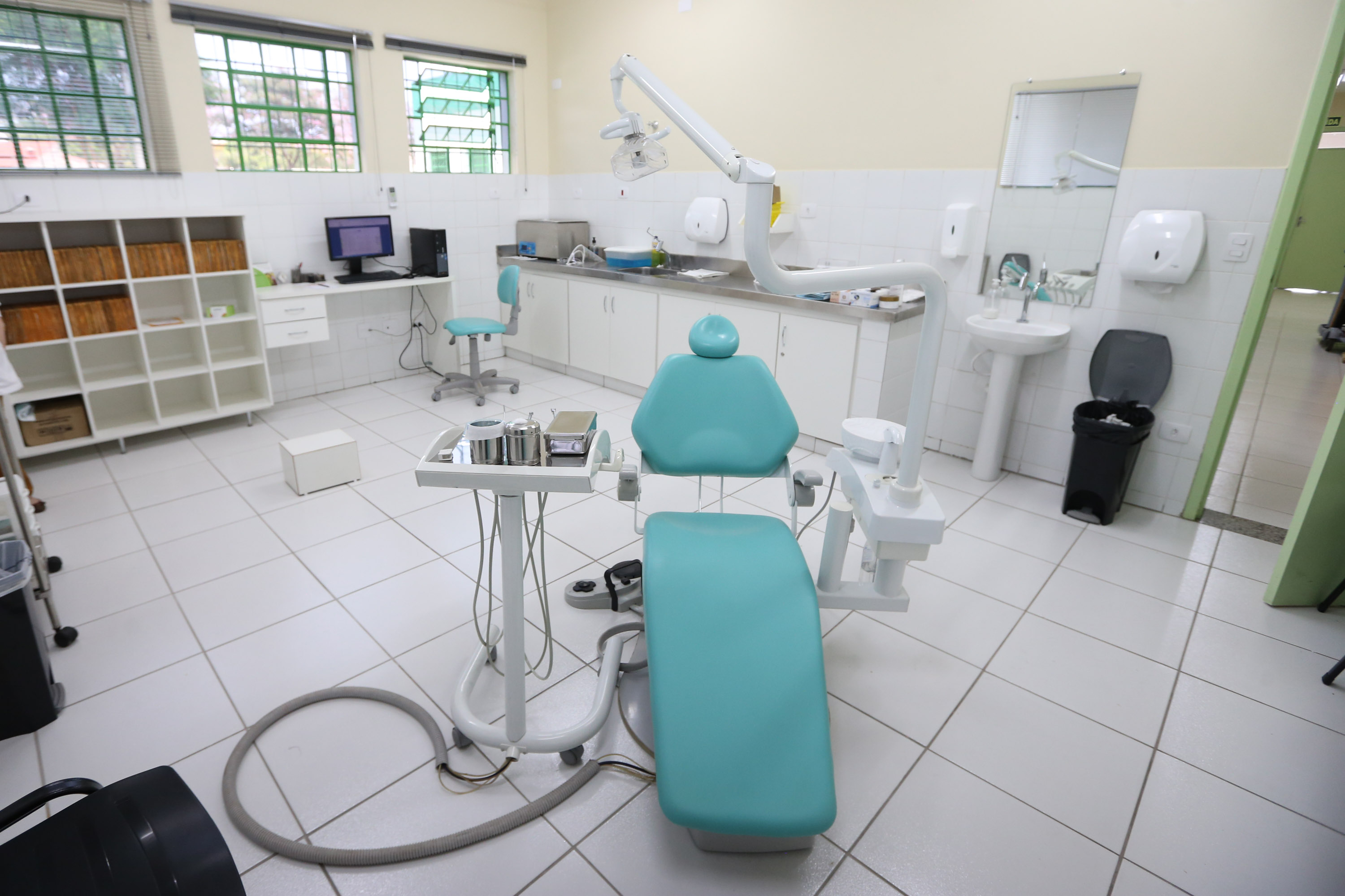 A obra de reforma da Unidade Básica de Saúde (UBS) do Campos Verdes em Londrina. Na foto, Secretário municipal de saúde, Felippe Machado14/10/2020 - Foto: Geraldo  Bubniak/AEN