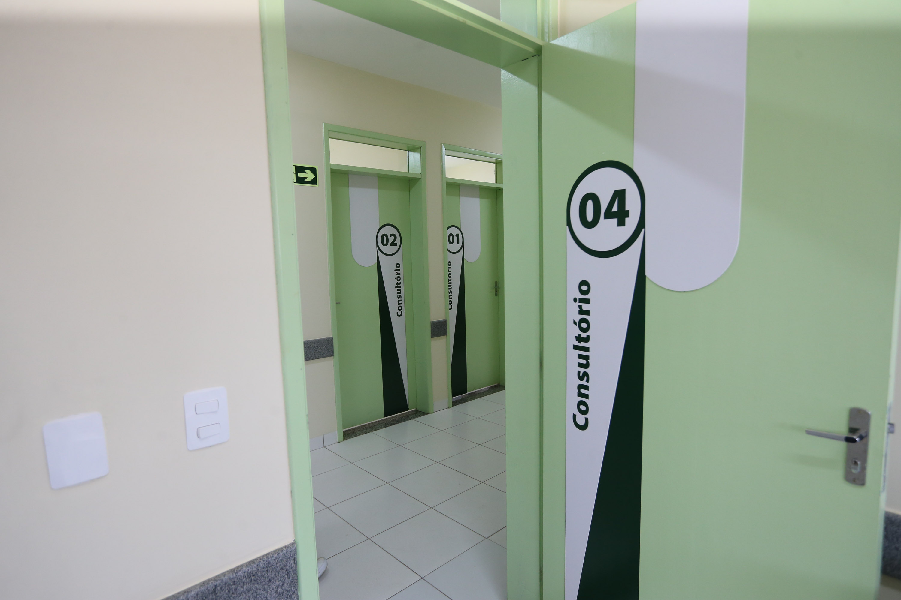 A obra de reforma da Unidade Básica de Saúde (UBS) do Campos Verdes em Londrina. Na foto, Secretário municipal de saúde, Felippe Machado14/10/2020 - Foto: Geraldo  Bubniak/AEN