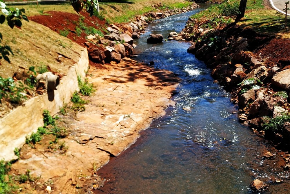 Projeto revitaliza Rio Toledo com recursos do Fundo de Meio Ambiente. FOTO:SANEPAR