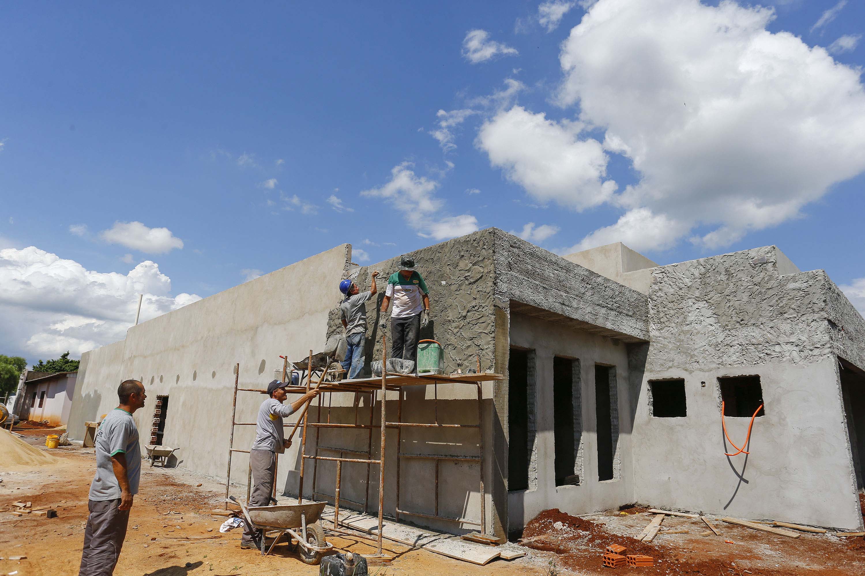 SANTA TEREZA DO OESTE - 02-12-2020 - OBRAS - PISCINA DE HIDROGINASTICA -   Foto: Jonathan Campos/ AEN