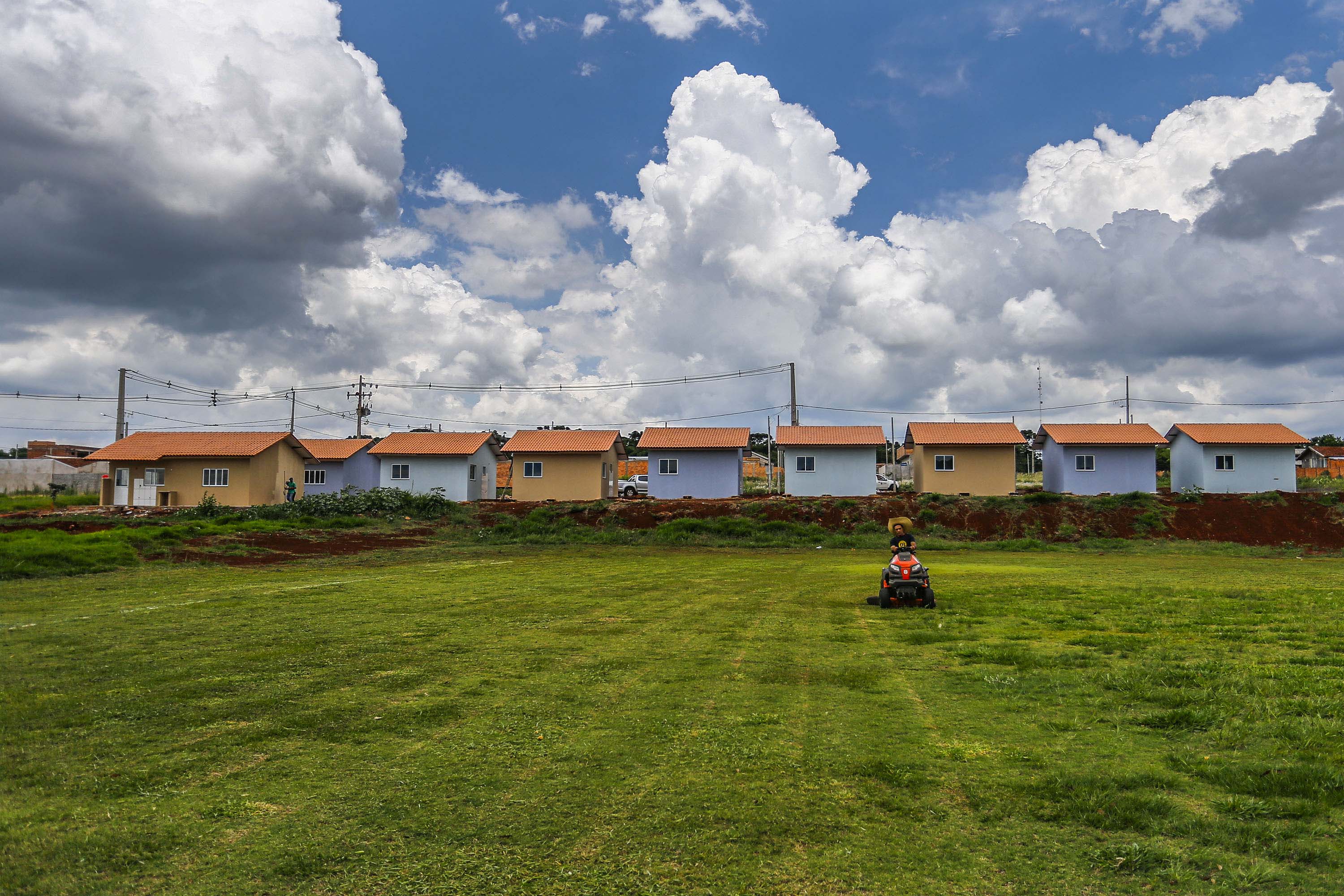 SANTA TEREZA DO OESTE - 02-12-2020 -OBRAS DE CASAS POPULARES -  Foto: Jonathan Campos/ AEN