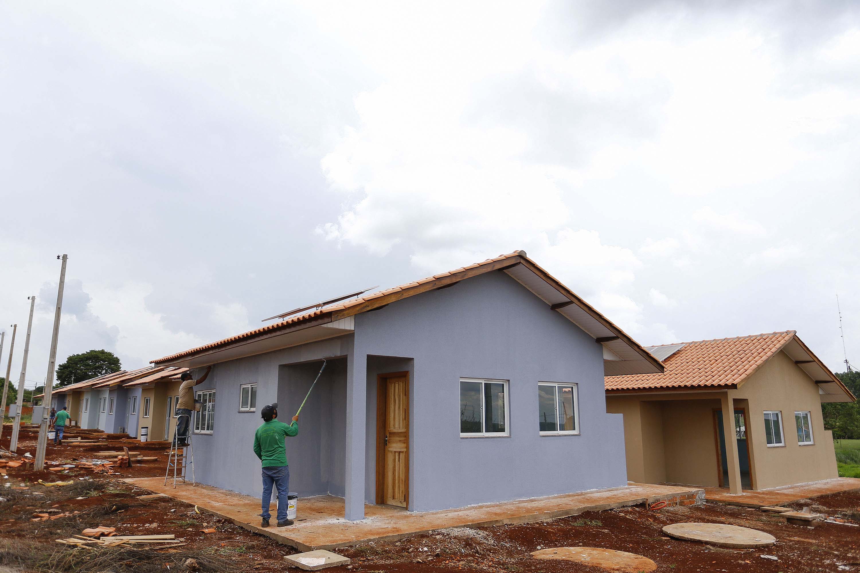 SANTA TEREZA DO OESTE - 02-12-2020 -OBRAS DE CASAS POPULARES -  Foto: Jonathan Campos/ AEN