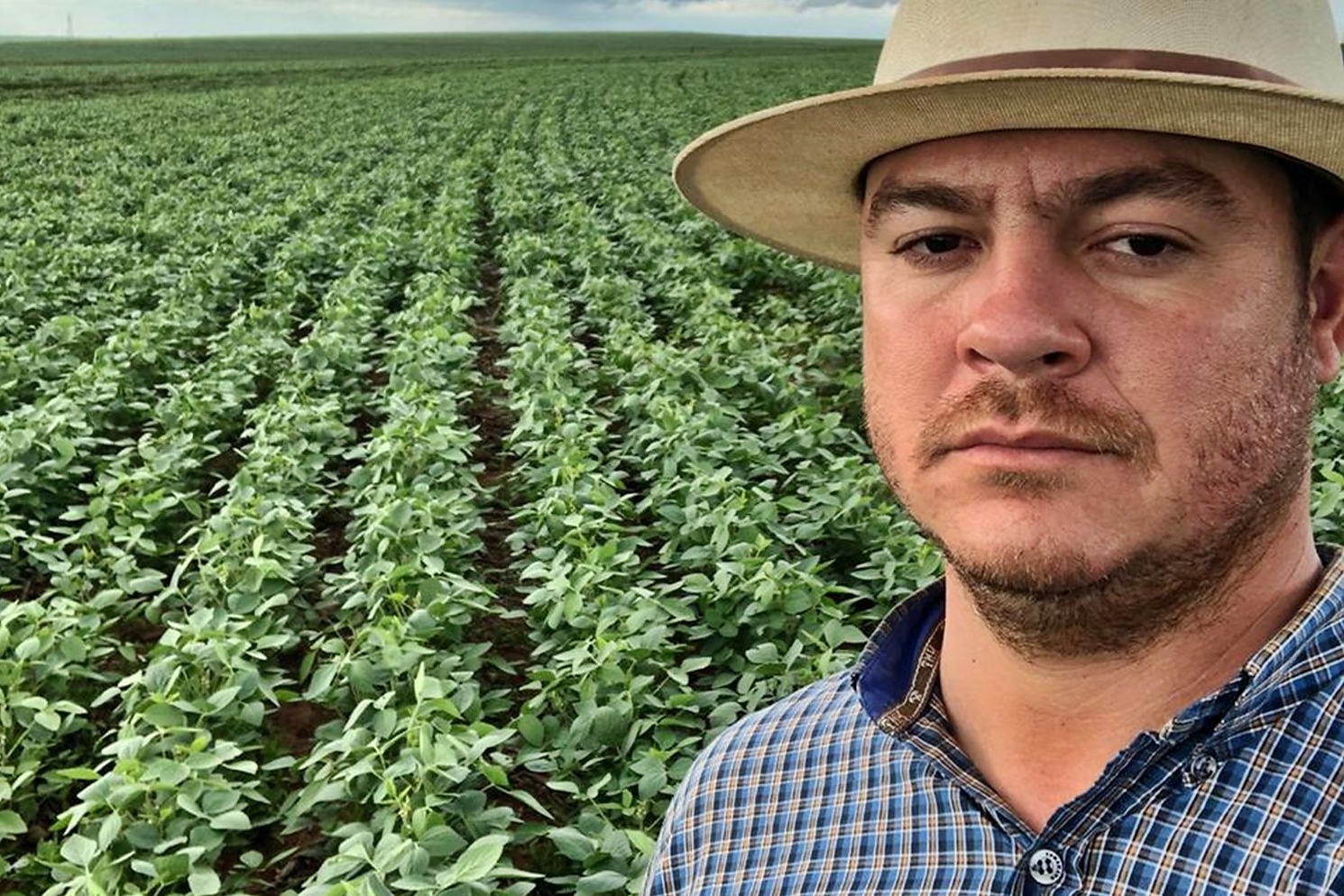 Thiago Luiz Oliveira (Munhoz de Mello) tem boa expectativa com a colheita
Foto: SANEPAR