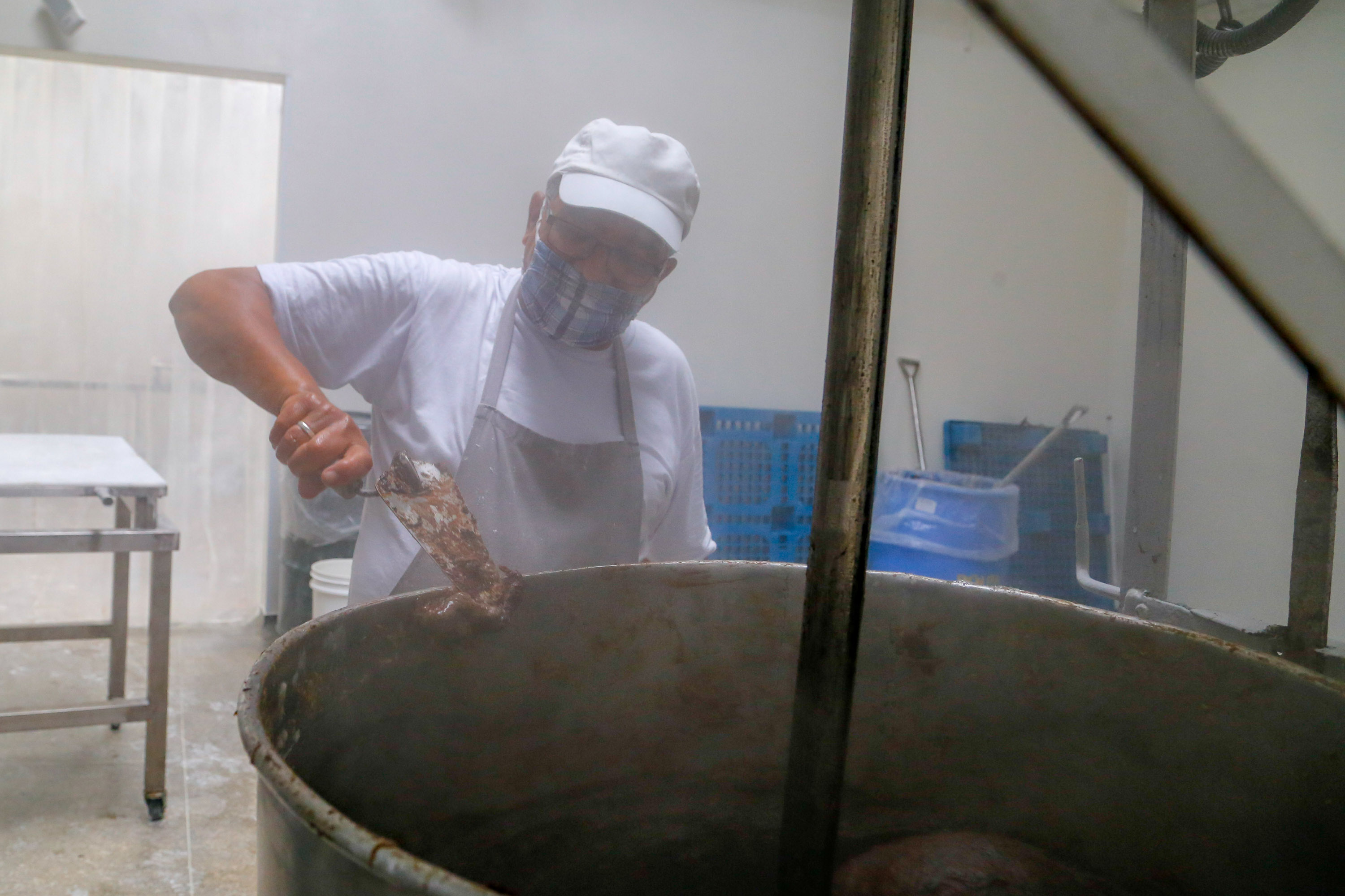 Balas, pescados e cachaça: a riqueza dos produtos do Litoral.Foto Gilson Abreu/AEN