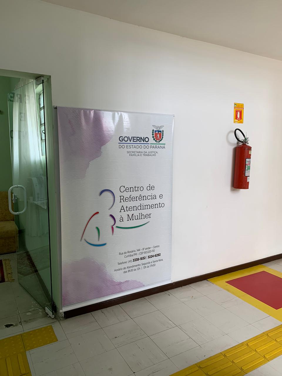 Para auxiliar mulheres vítimas de violência durante o período de isolamento social, os Centros de Referência e Atendimento Especializado à Mulher em Situação de Violência (Cram) continuam atendendo de forma presencial e por telefone em todas as regiões do estado. Só no ano de 2020 foram registrados mais de 9 mil atendimentos pelos centros no Paraná. -  Foto: Divulgação SEJUF