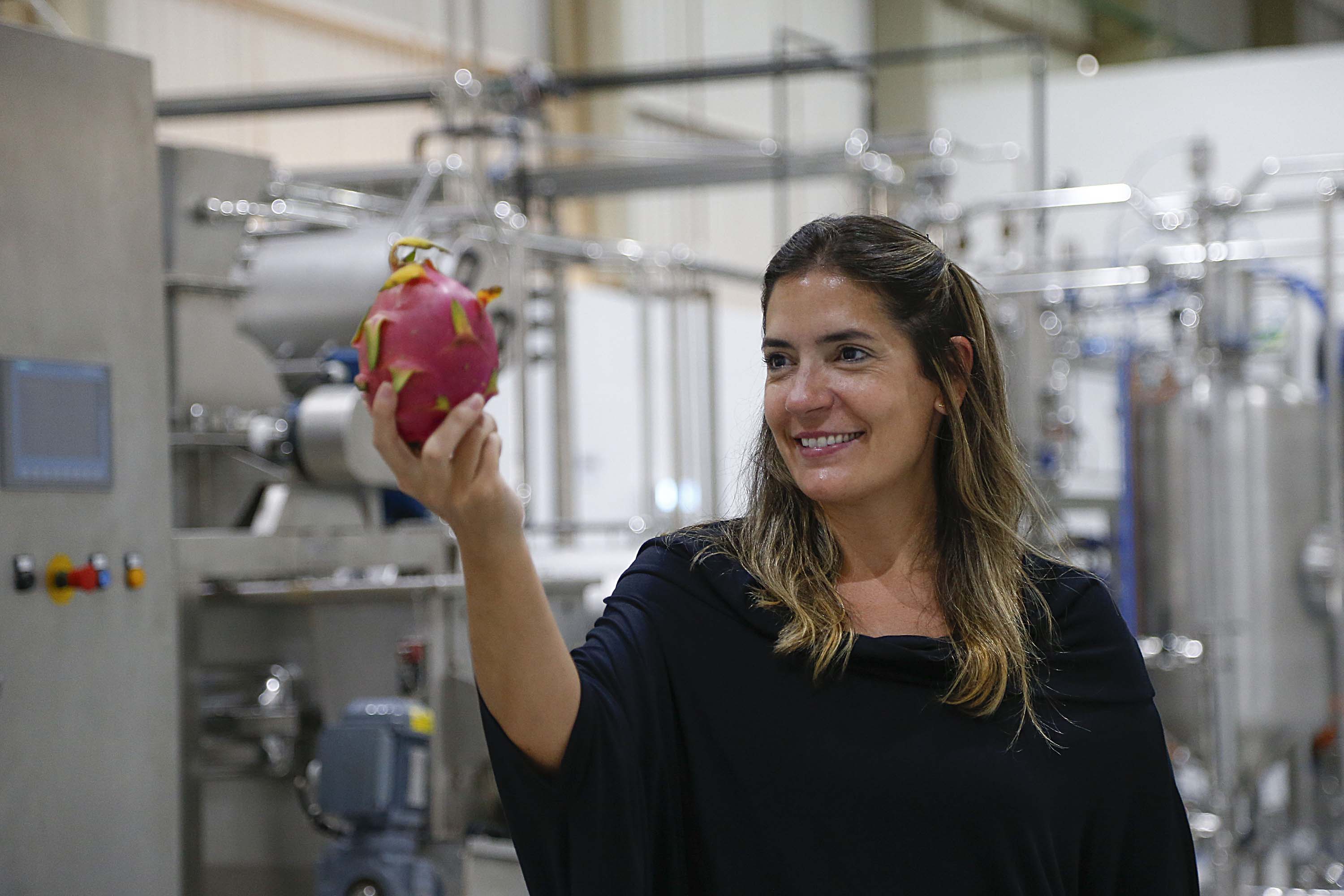 Governador Carlos Massa Ratinho Junior participou nesta segunda-feira (18) da inauguração da Villa Puree, em Santo Antônio do Paraíso.  Foto: Jonathan Campos/AEN