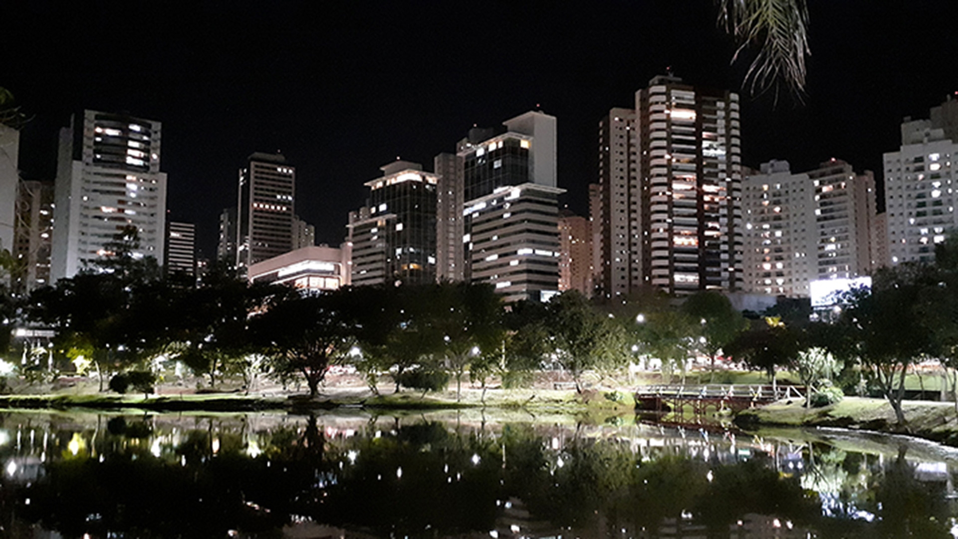 O Banco Regional de Desenvolvimento do Extremo Sul (BRDE) liberou R$ 125 milhões em fundos para sete cidades do Paraná, através do programa BRDE Munícipios. Os recursos foram aprovados para serem investido em projetos de energia solar, iluminação pública e infraestrutura viária. -  Foto: Divulgação BRDE