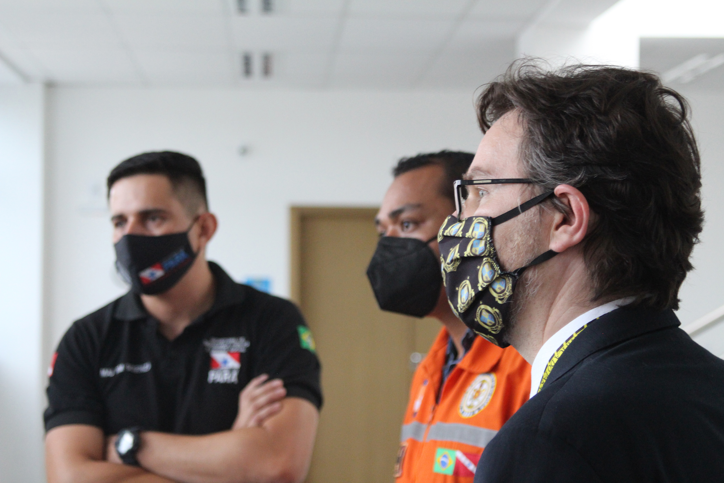 A preparação e translado dos 19 corpos das vítimas do acidente ocorrido segunda-feira (25) na BR-376, em Guaratuba, no Litoral do Paraná, foi um dos assuntos discutidos em reunião entre representantes dos governos do Paraná e do Pará, realizada terça-feira (26), em Curitiba.  Curitiba, 26/01/2021  -  Foto: Divulgação Secretaria Segurança Pública do Paraná/SESP