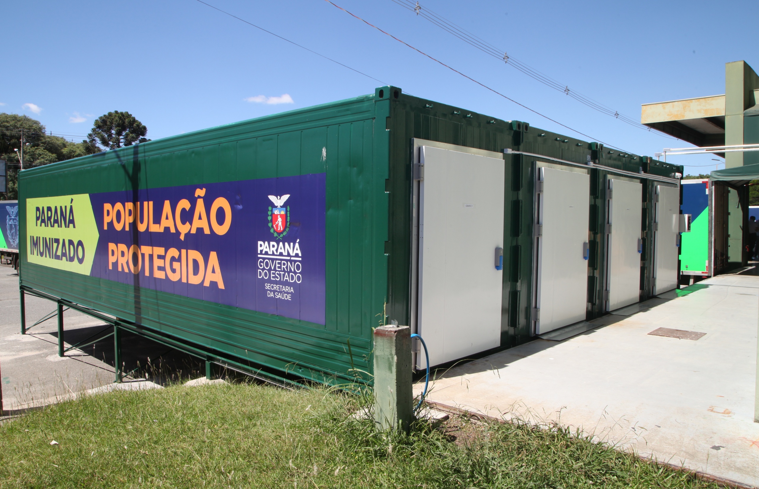Com a chegada do quarto lote, Paraná começa a vacinar idosos. Foto: Ari Dias/AEN