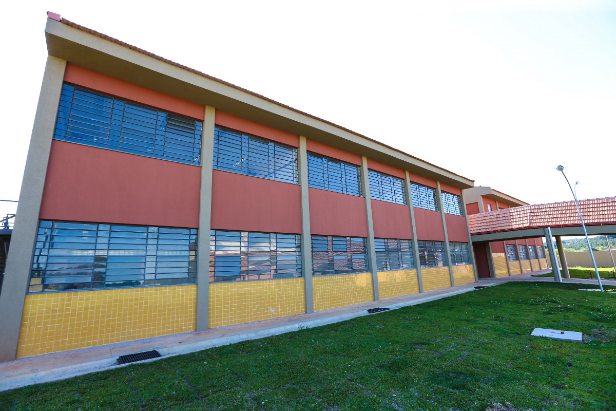 Obras do Colégio Estadual Ribeirão Grande no Jardim Paulista em Campina Grande do Sul. 30/09/2019  -  Foto: Geraldo Bubniak/AEN