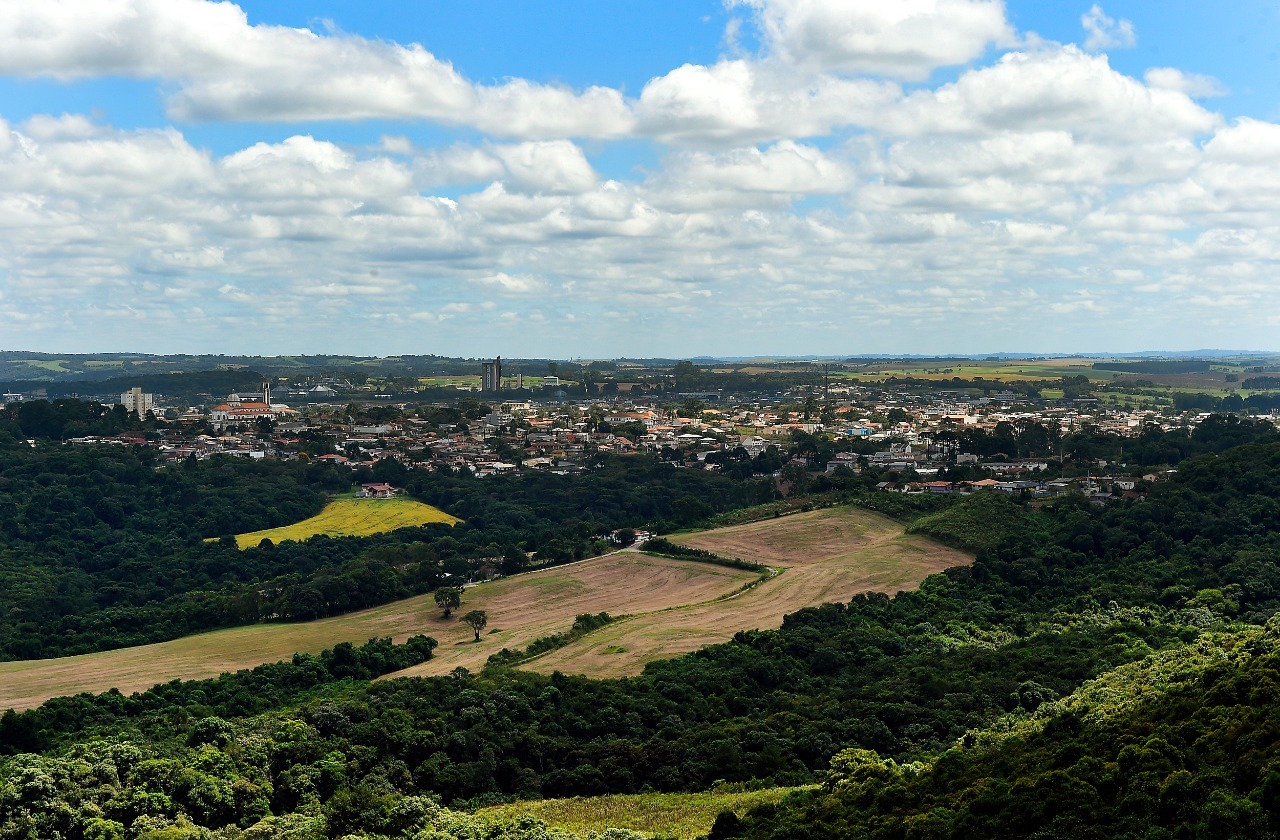 O Parque Estadual do Monge, situado no município da Lapa (RMC), volta a receber visitantes neste sábado (20). -  Foto: Denis Ferreira Netto/SEDEST