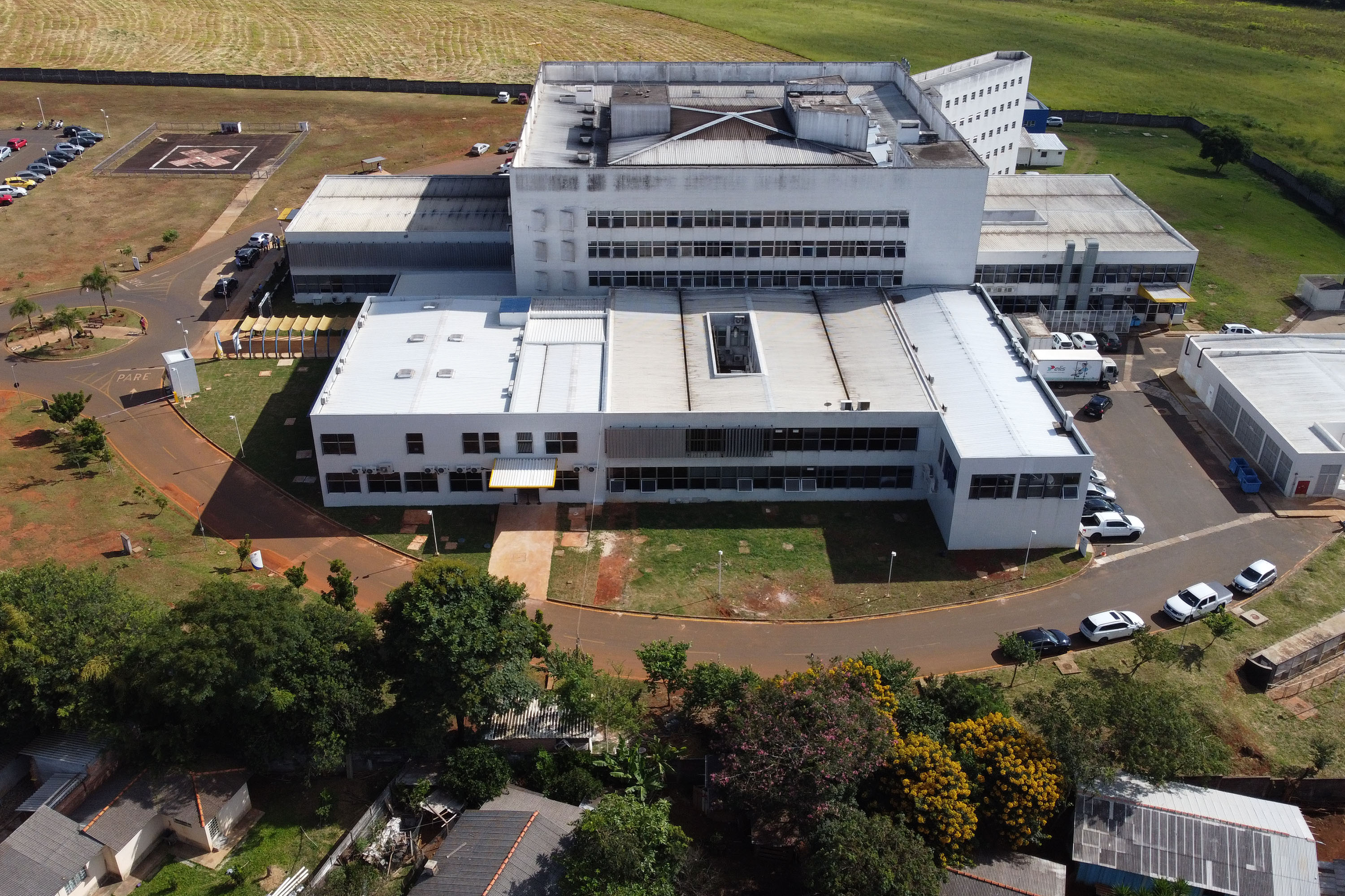 O governador Carlos Massa Ratinho participou nesta segunda-feira (22) da cerimônia de entrega da ampliação de nova ala do Hospital Universitário de Ponta Grossa. - Ponta Grossa, 22/02/20221  -  Foto: Jonathan Campos/AEN