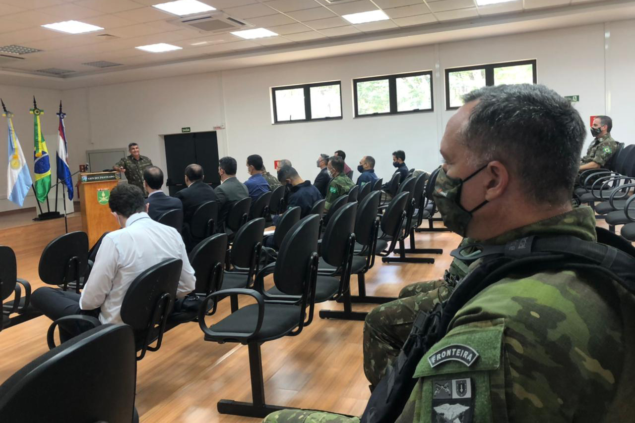 A Secretaria da Segurança Pública do Paraná (SESP), integrada com órgãos de segurança estaduais e federais, está apoiando a Operação Fronteira Sul – Ágata 21, encabeçada pela 5ª Divisão do Exército Brasileiro. -  Curitiba, 16/03/2021  -  Foto: Divulgação SESP