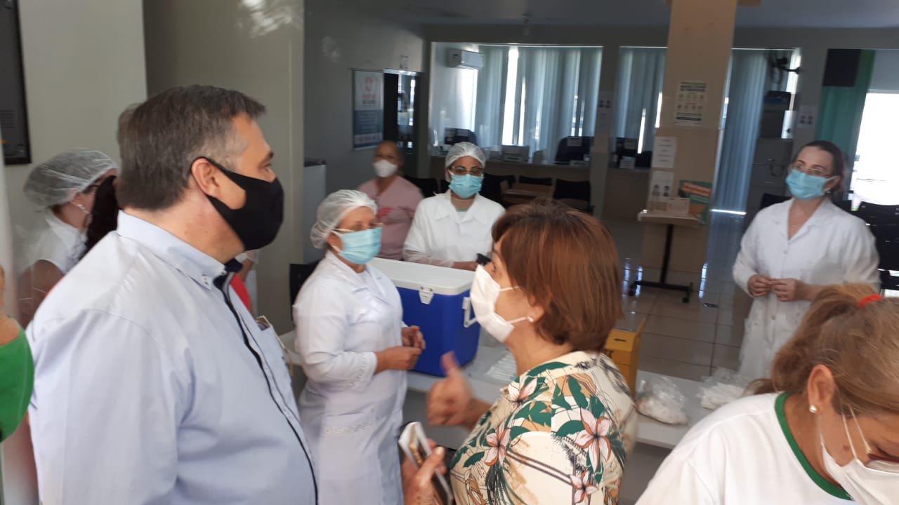 Vacinação contra a Covid-19 em Sarandi.