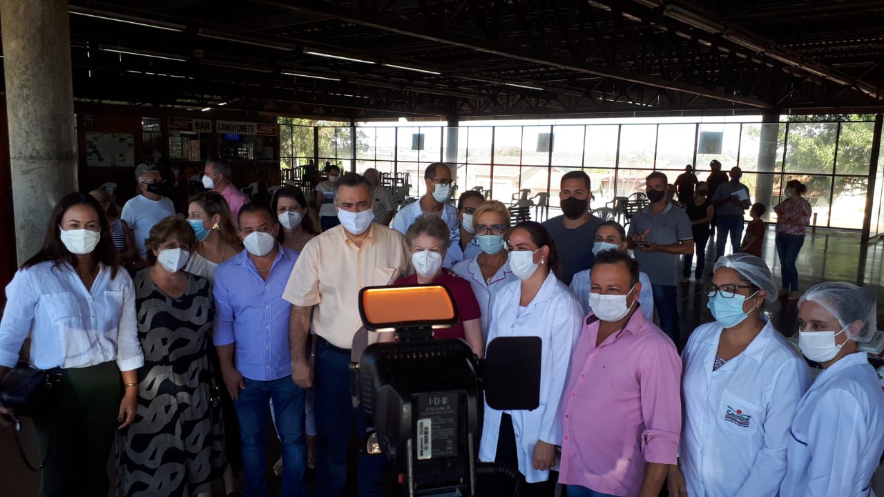 Vacinação contra a Covid-19 em Cambé. Foto:SESA