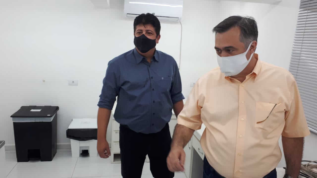 Vacinação contra a Covid-19 em Sertaneja. Foto:SESA