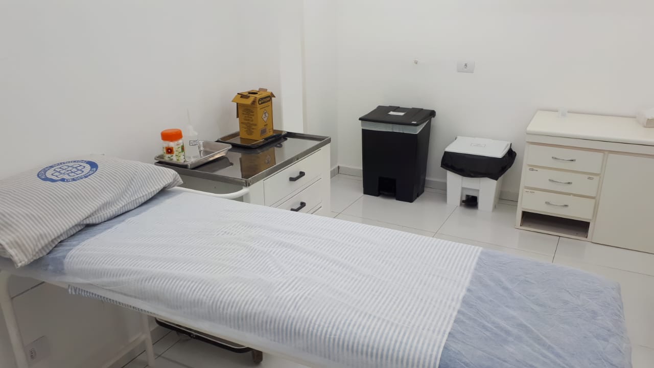 Vacinação contra a Covid-19 em Sertaneja. Foto:SESA