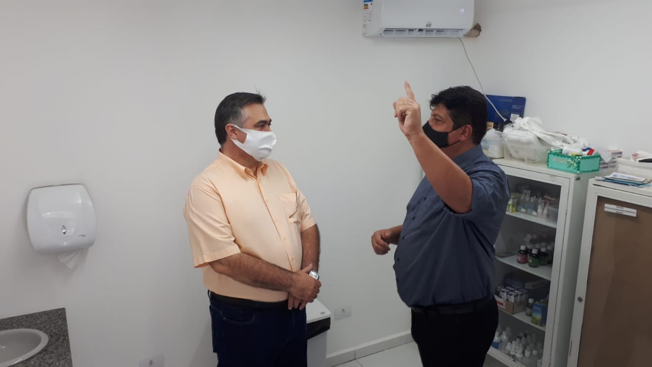 Vacinação contra a Covid-19 em Sertaneja. Foto:SESA