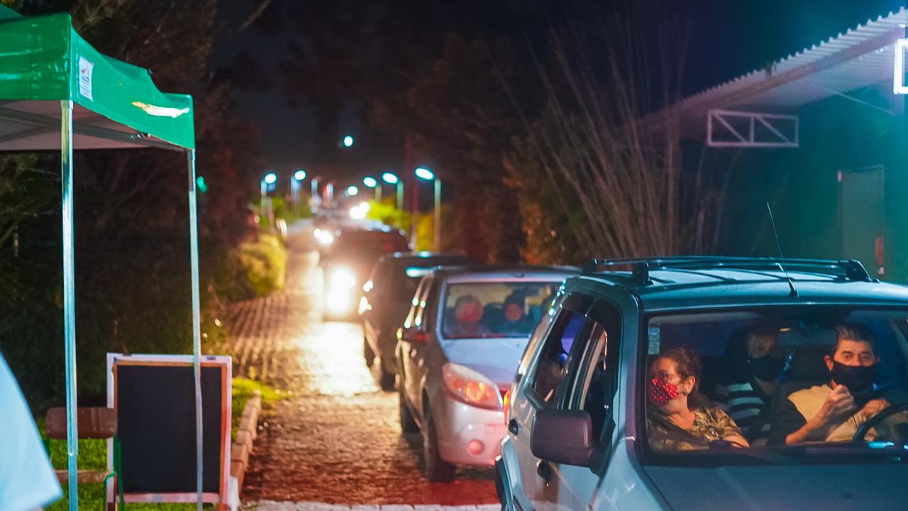 Corujão da Vacinação em Piraquara. Foto: Guilherme Flores/Casa Civil