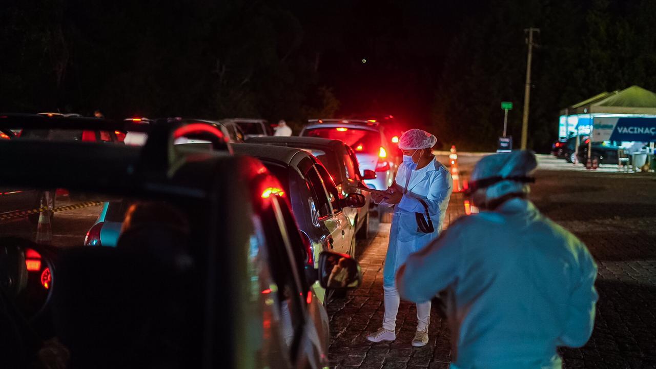 Corujão da Vacinação em Piraquara. Foto: Guilherme Flores/Casa Civil
