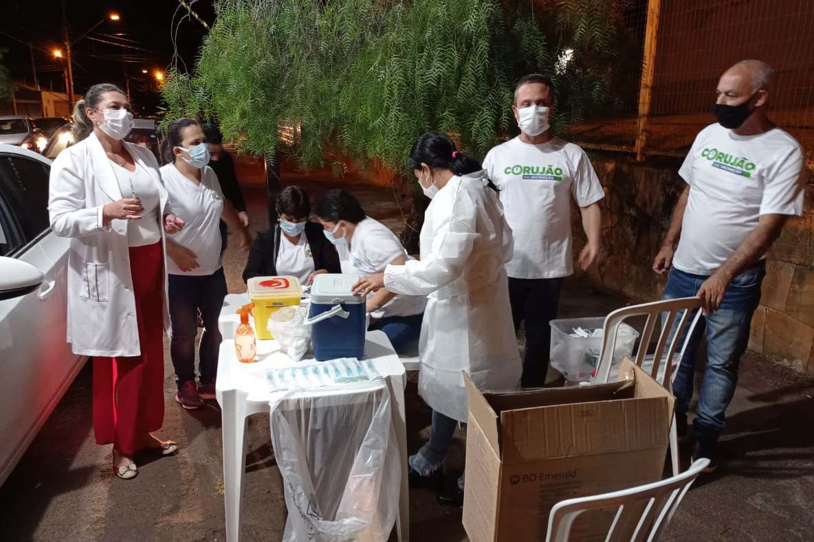 Corujão da Vacinação em Jacarezinho. Foto: Divulgação