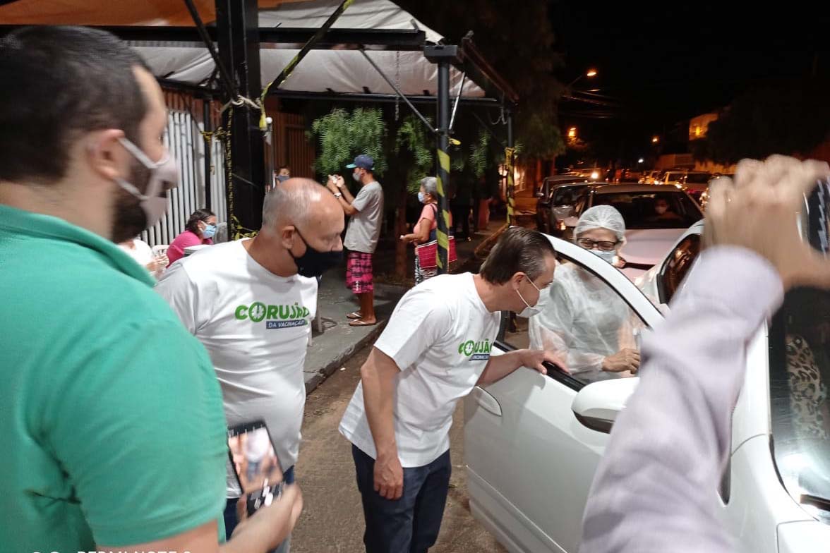 Corujão da Vacinação em Jacarezinho. Foto: Divulgação