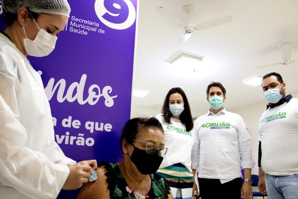 Corujão da Vacinação em Londrina. Foto:Divulgação