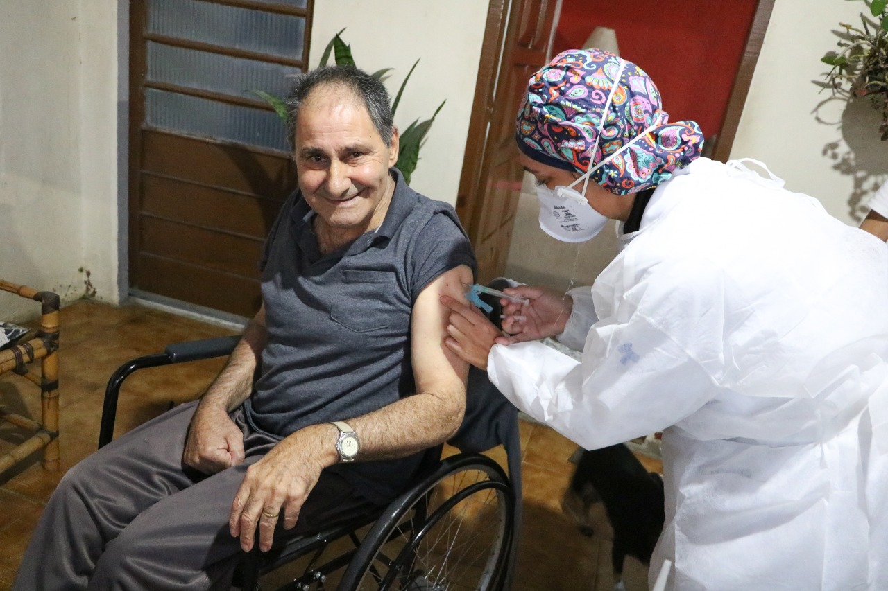 Corujão da Vacinação em Pinhais. Foto:Divulgação