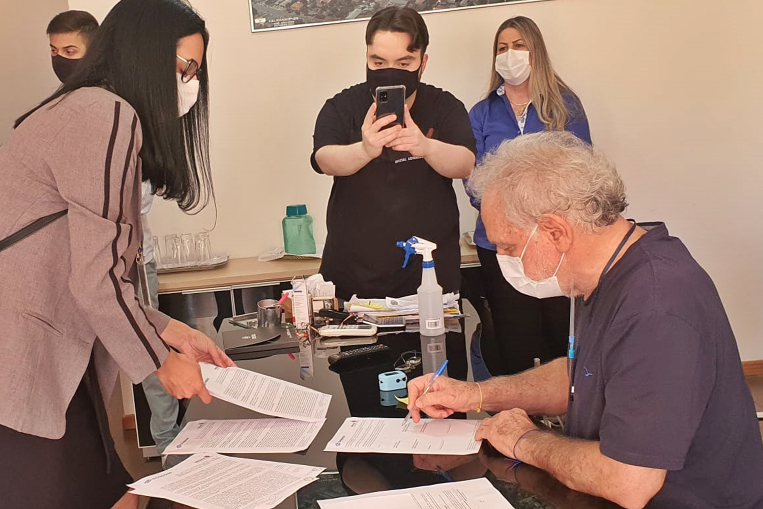 Convênio assinado com prefeitura de Califórnia amplia rede de abastecimento de água -  Foto: Sanepar