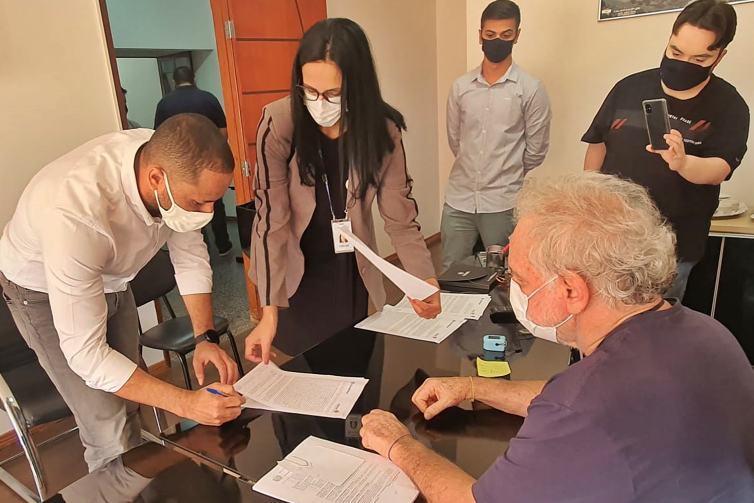 Convênio assinado com prefeitura de Califórnia amplia rede de abastecimento de água -  Foto: Sanepar