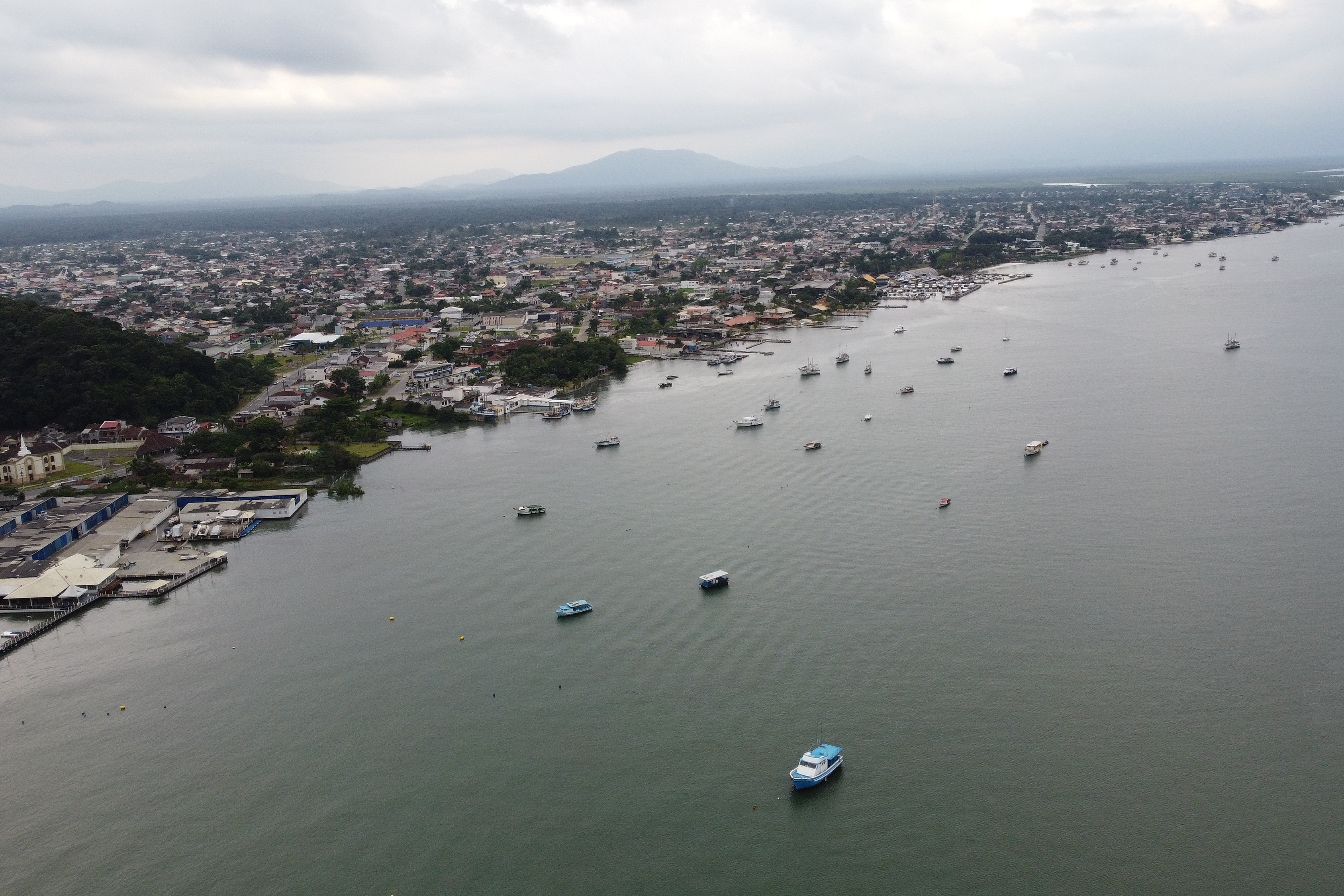 250 anos da fundação de Guaratuba,  - inauguração das obras que contaram com o apoio do Governo do Estado, como Parque Municipal e o Centro de Atendimento à Infância e Adolescência.
Foto: Jonathan Campos/AEN