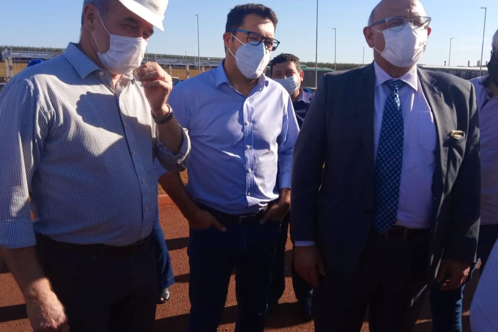 O projeto da Nova Ferroeste ganha, a cada dia, novos capítulos que ajudam essa história a avançar. Nesta semana, em Toledo, foi realizada uma reunião de trabalho com prefeitos e vereadores da região Oeste, além de lideranças sociais e empresariais  -  Foto: Arquivo GT Ferroeste