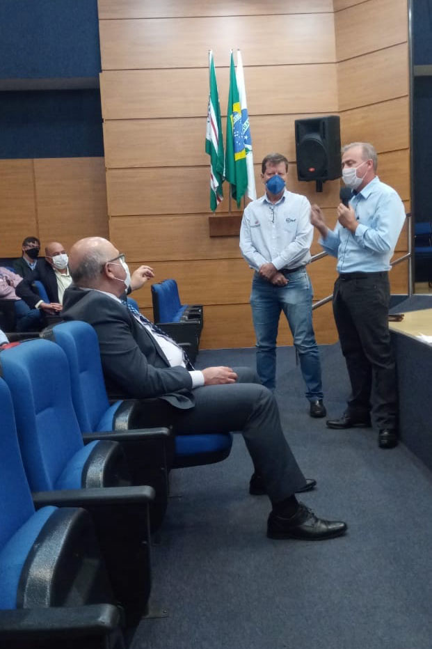 O projeto da Nova Ferroeste ganha, a cada dia, novos capítulos que ajudam essa história a avançar. Nesta semana, em Toledo, foi realizada uma reunião de trabalho com prefeitos e vereadores da região Oeste, além de lideranças sociais e empresariais  -  Foto: Arquivo GT Ferroeste