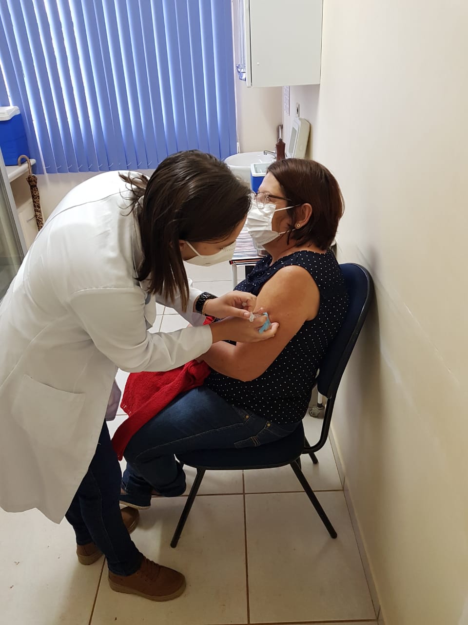 Vacinação de professores.Campo Mourão. Foto:SEED