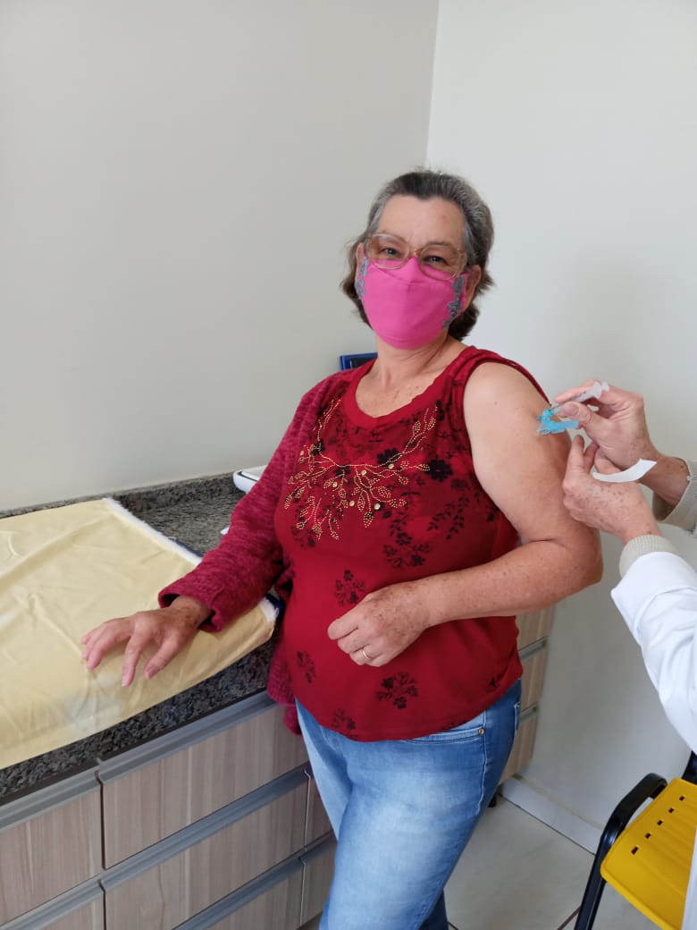 Vacinação de professores.Campo Mourão.Foto:SEED