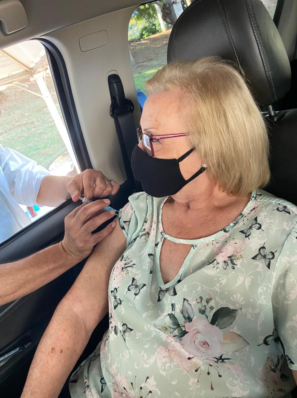 Vacinação de professores. Apucarana. Foto:SEED